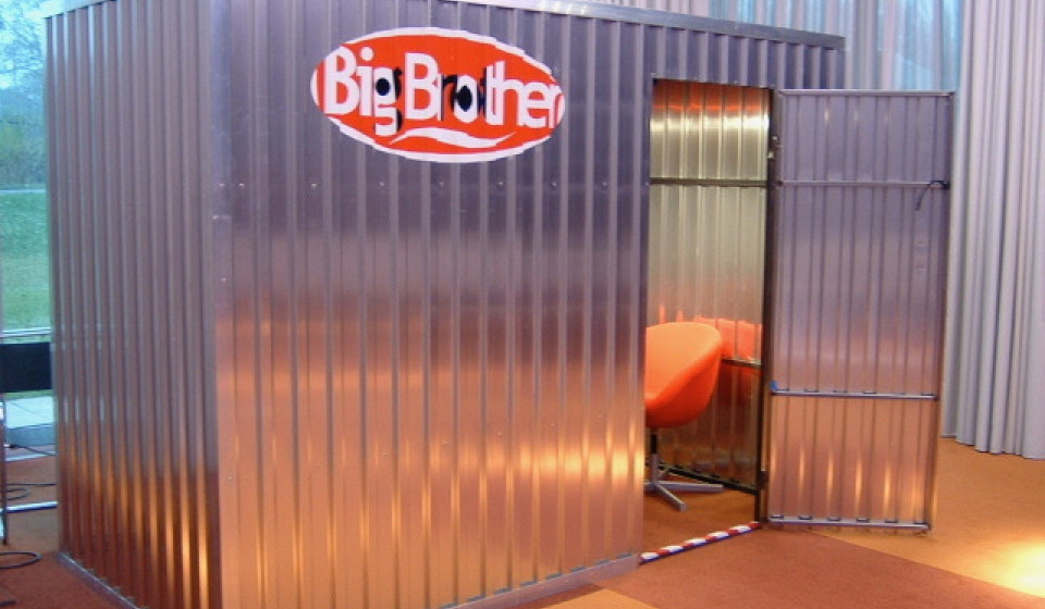 BigBrother Interview-Container